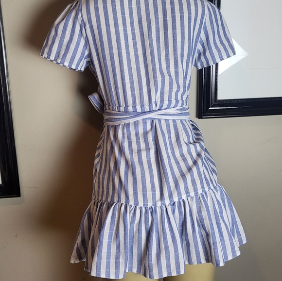 EUC!! NIC & JO summer Stripe dress - Picture 2 of 3